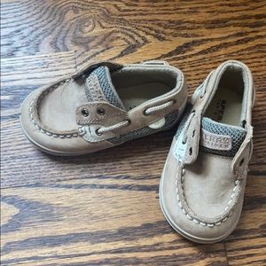 Infant sperry shoes